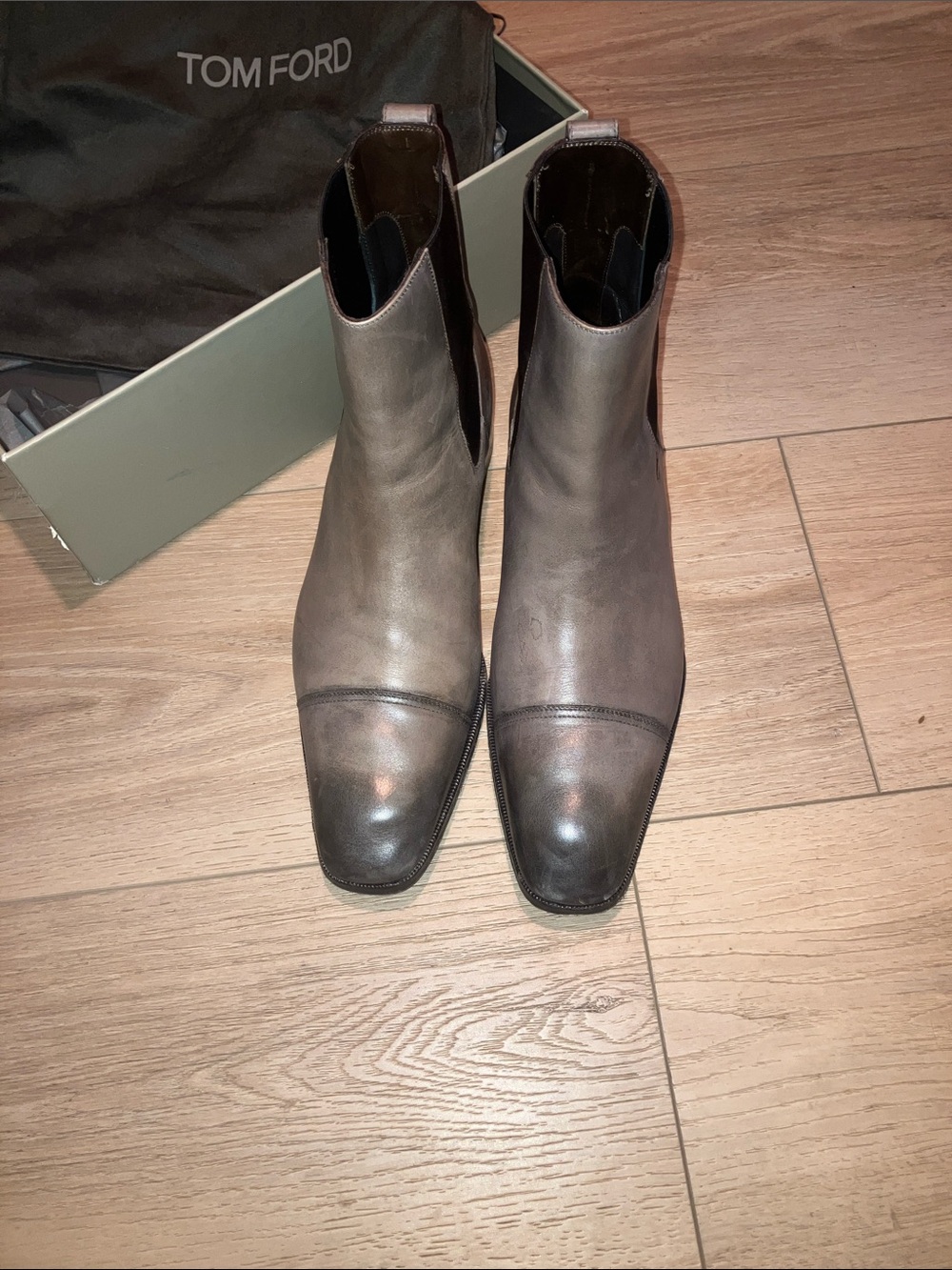 Tom Ford Men's Gray Leather Chukka Boots